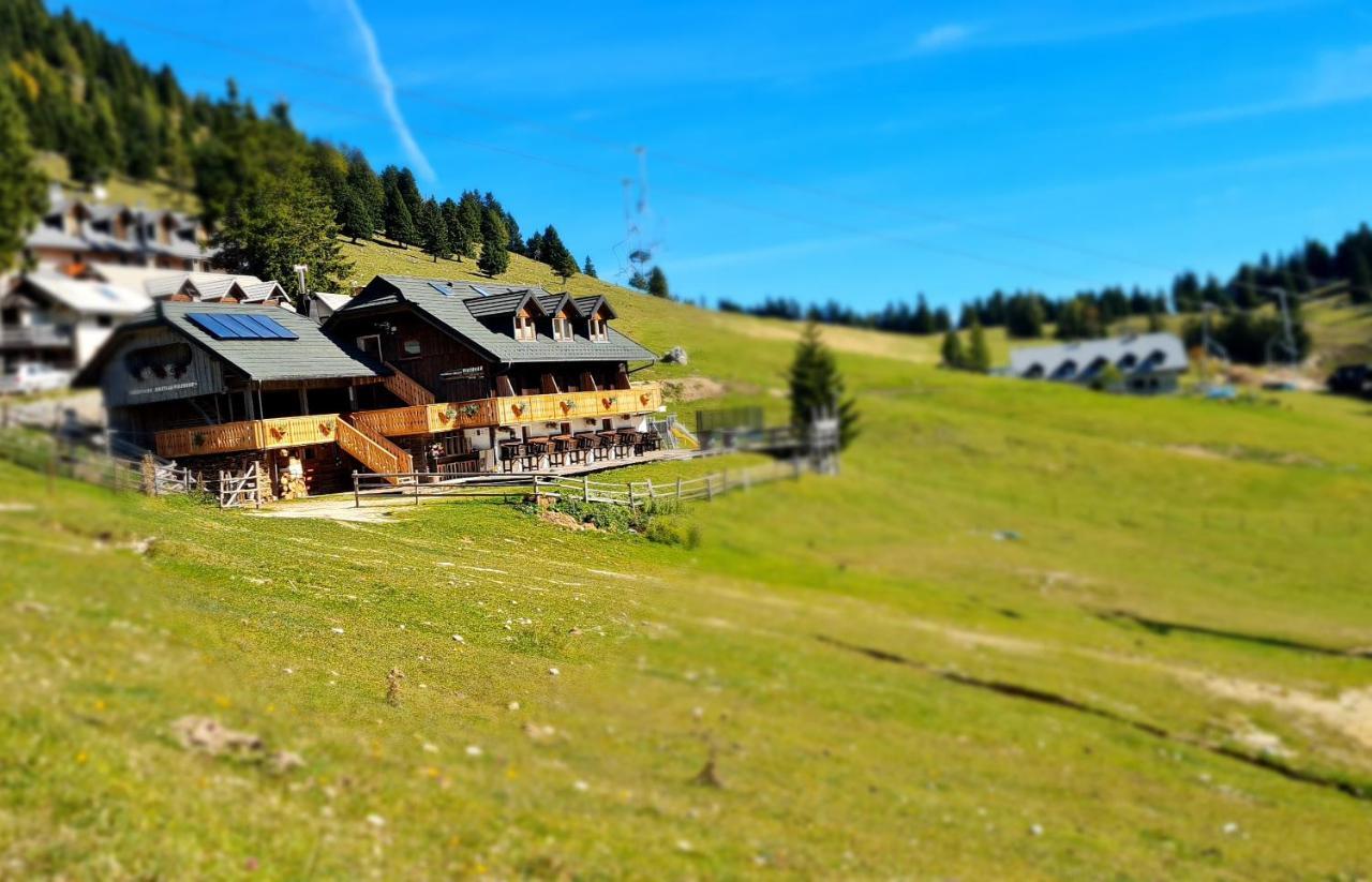 Ekoturizem Vizencar Hotel Cerklje na Gorenjskem Buitenkant foto
