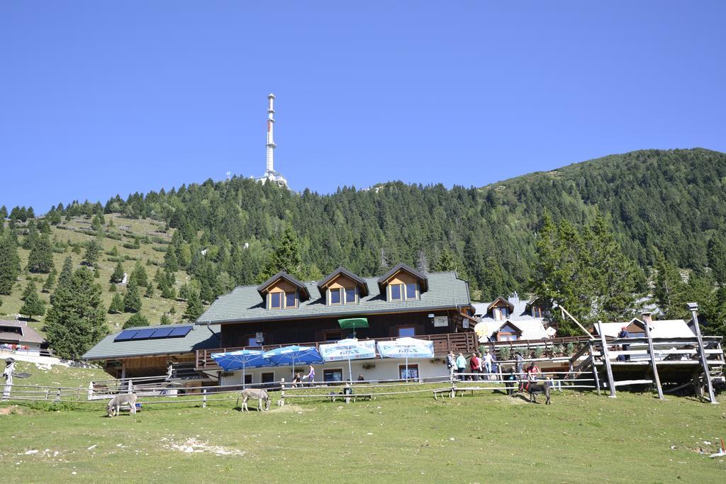 Ekoturizem Vizencar Hotel Cerklje na Gorenjskem Buitenkant foto